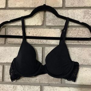 3for$20 bra has underwire 34B